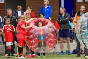 Elia, der "Ruud Gullit" von Sulz/LU am 2. Bubble Fussball Turnier des FC Hitzkirch auf dem Sportplatz Hegler Hitzkirch.