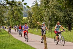 Im Land der Obstbäume bei Altwis (Photo by: www.studhalter.org)