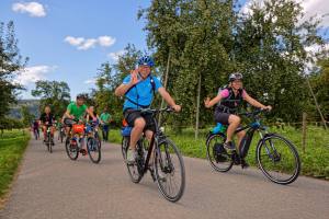 Sonntagsplausch im Land der Obstbäume bei Altwis (Photo by: www.studhalter.org)