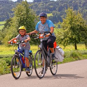 Sonntagsplausch im Land der Obstbäume bei Altwis (Photo by: www.studhalter.org)