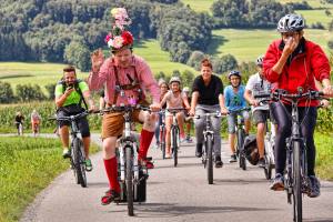 Sonntagsplausch im Land der Obstbäume bei Altwis (Photo by: www.studhalter.org)