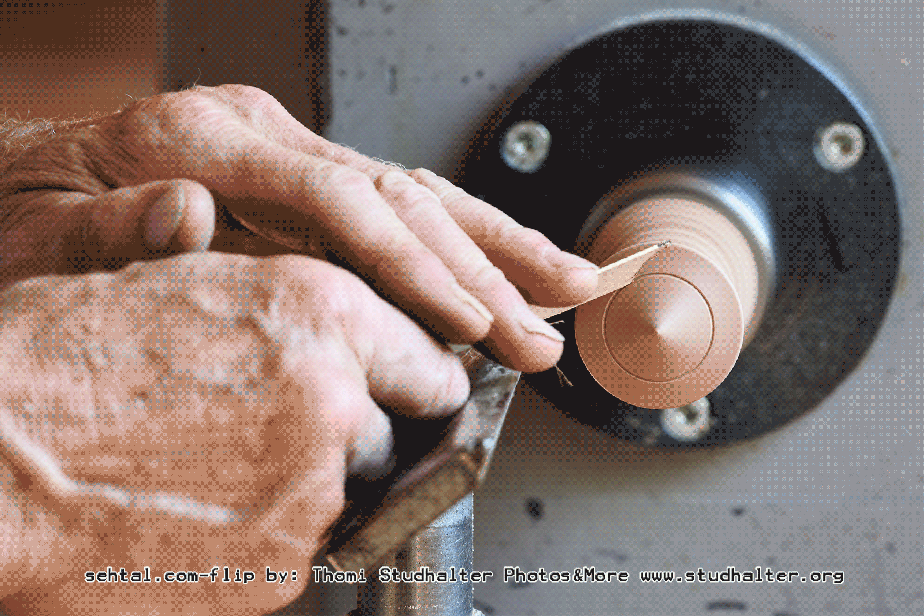 Färben mit einem Holzspan