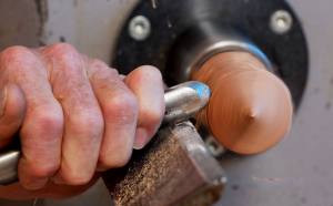 Eine Sache von Minuten: Hurrlibus (Kreisel) drechseln