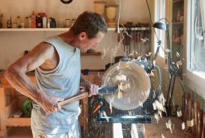 Es fliegen die Späne gleich haufenweise...