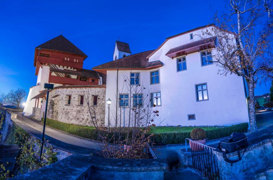 Panorama ab Hohenrain Richtung Alpen (Rigi/Pilatus), Luzern, Emmen, Hochdorf. Fotos zu Projekt Sehtal (Luzerner Seetal).