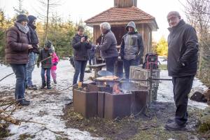 Neujahrstreff der Korporation Sulz im Sprötzehüsli (ehemaliges Feuerwehrhaus Sulz) im Sulzer Wald.