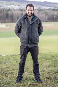 PATRICK SCHWEGLER als SPIELCHÄRTLER (Jasskarten), Symbol für Lebensfreude, aber auch für den lasterhaften Spieltrieb