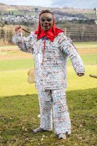 PATRICK SCHWEGLER als SPIELCHÄRTLER (Jasskarten), Symbol für Lebensfreude, aber auch für den lasterhaften Spieltrieb