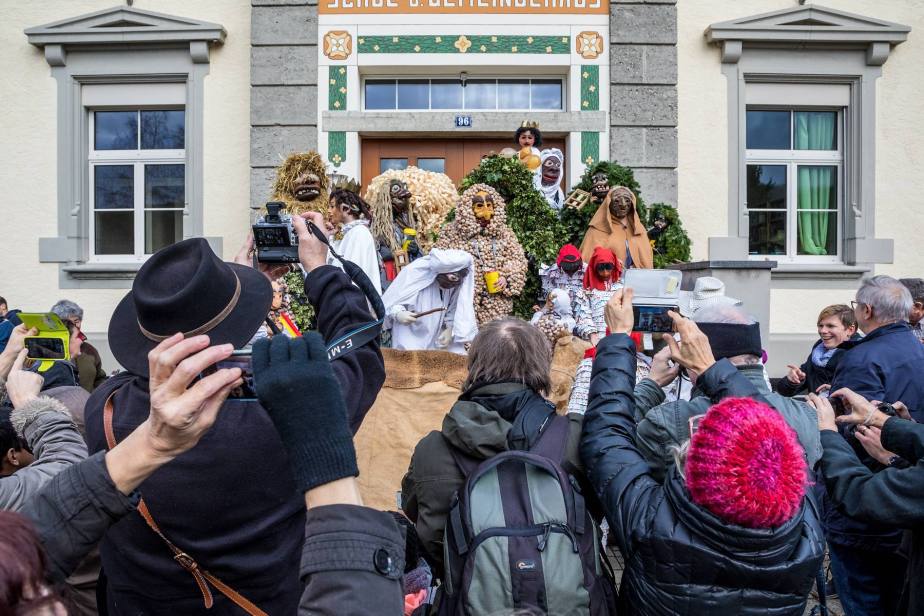 „Chömed cho luege, d’Bärzeli-Buebe“